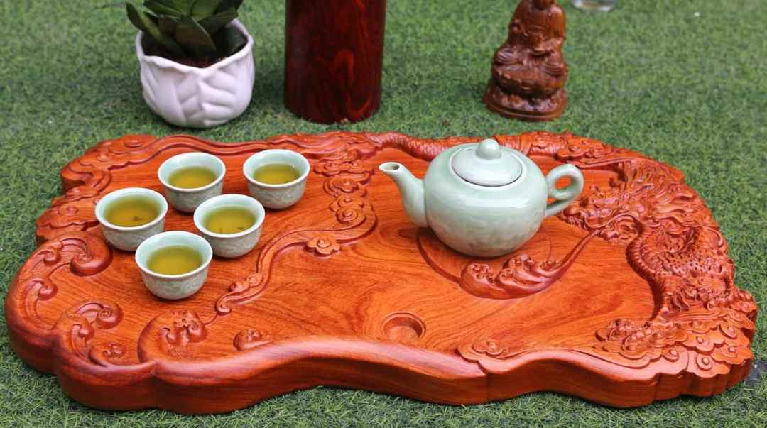 Khay trà gỗ nguyên khối là gì?